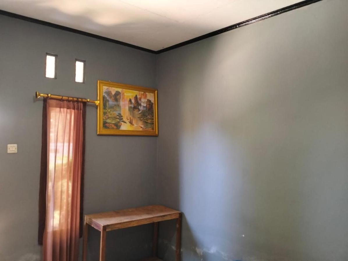 T&T Homestay Kuta  Экстерьер фото