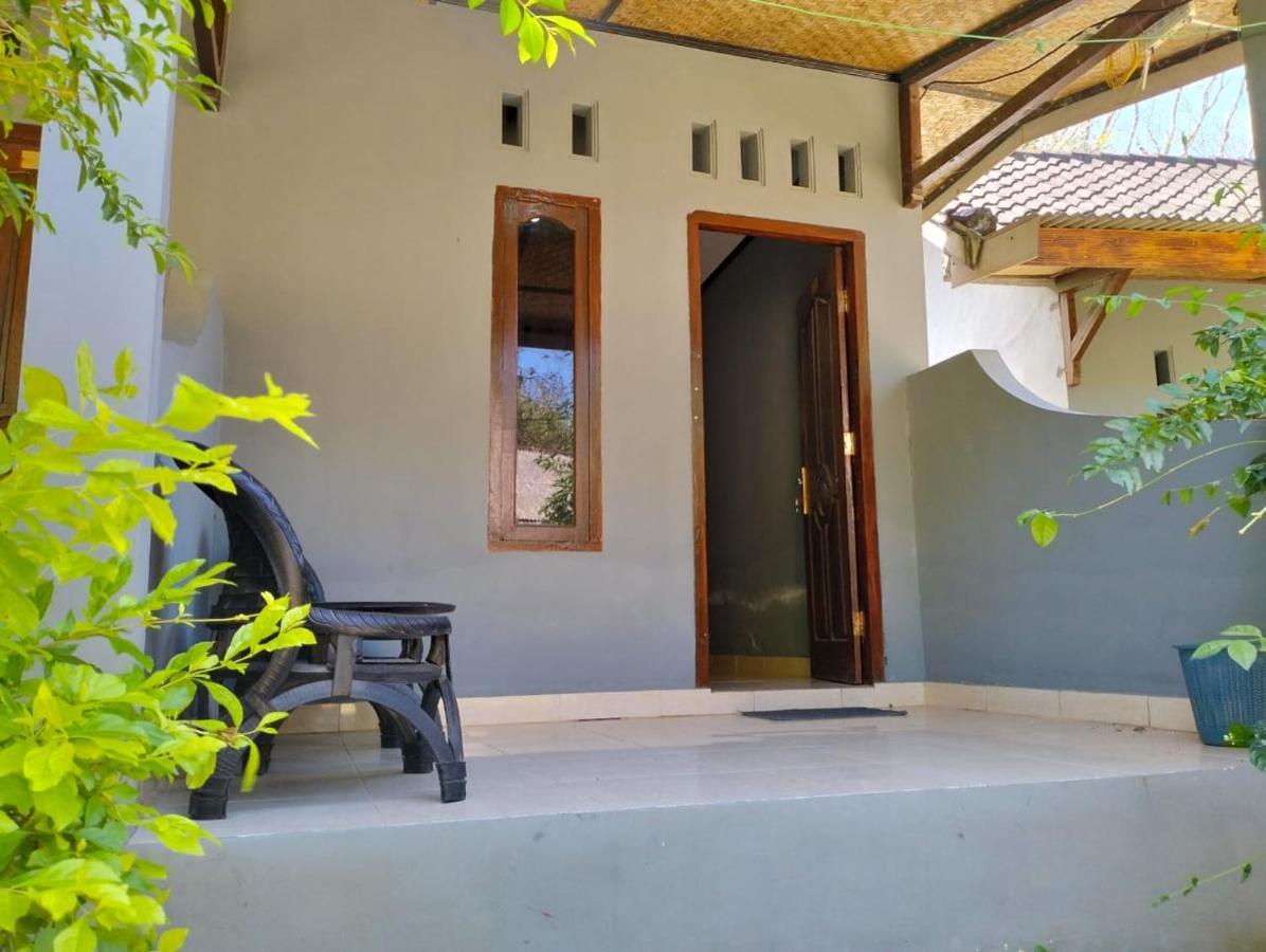 T&T Homestay Kuta  Экстерьер фото