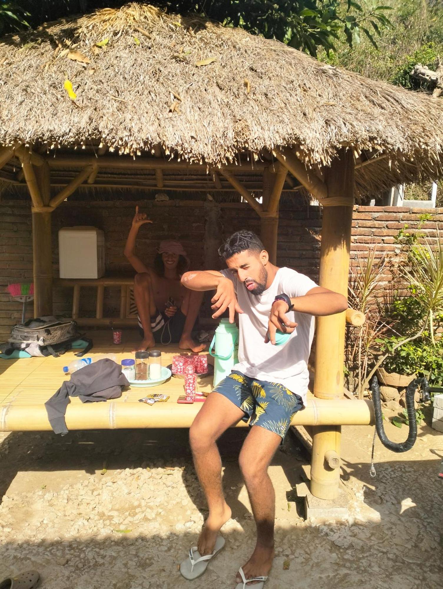 T&T Homestay Kuta  Экстерьер фото