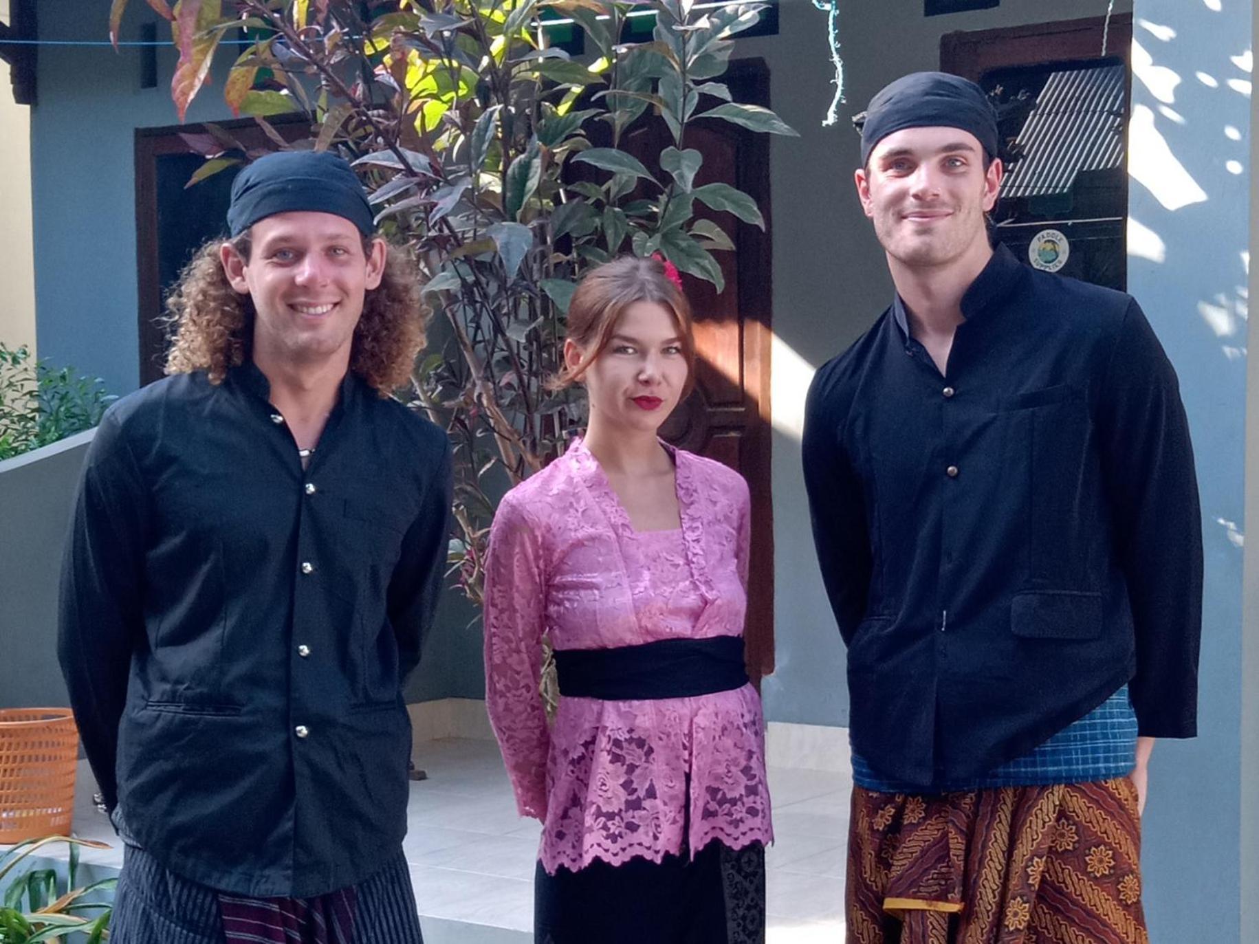 T&T Homestay Kuta  Экстерьер фото